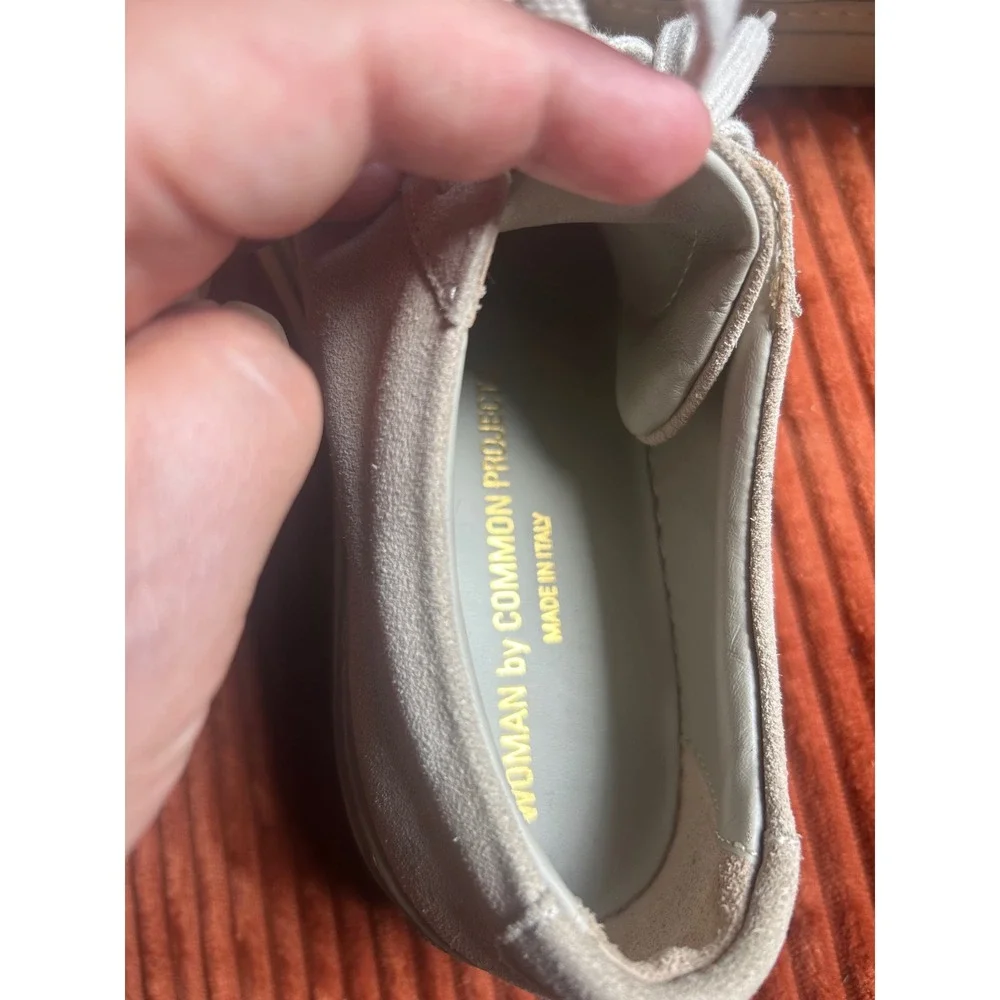 Common Projects Achilles Sneakers Women's‎ Size 6 Beige Excellent Suede Low-Top